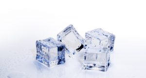 Allergia al nichel e l’edema oculare